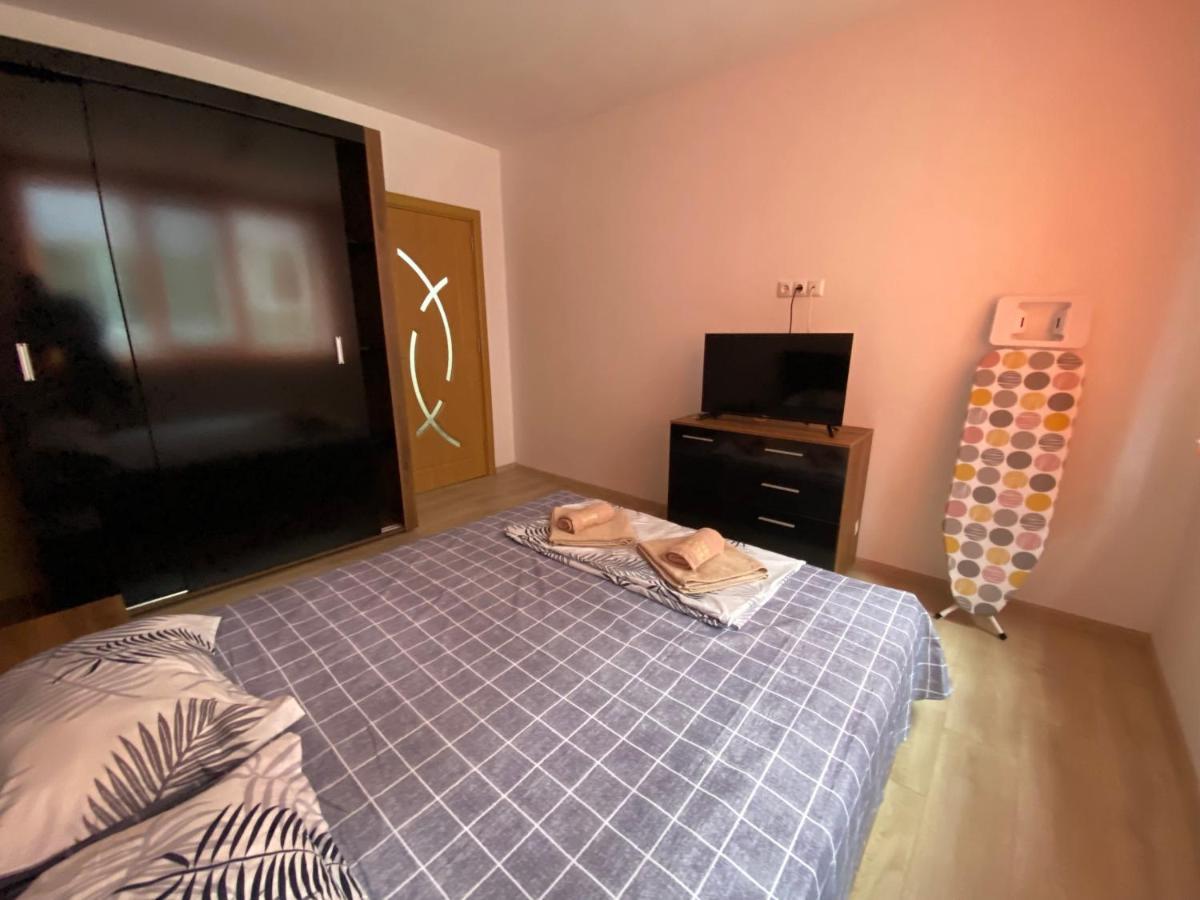 Apartamenti Eli Pomorie Luaran gambar